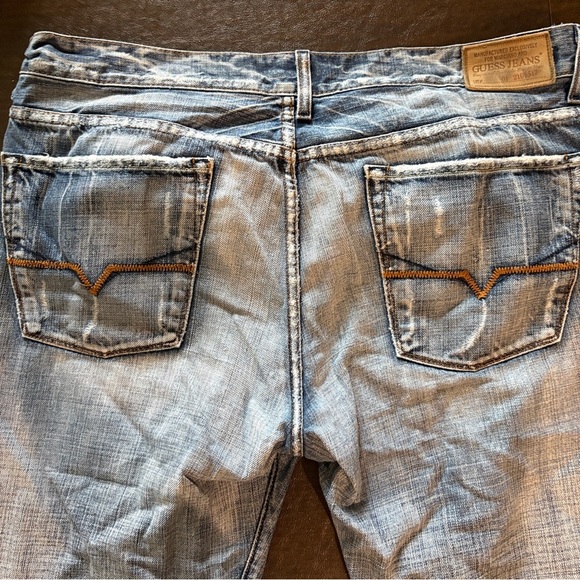 Men’s Guess Premium Denim Washout Distressed Jeans Wide Boot Cut 36x30 - Picture 10 of 13